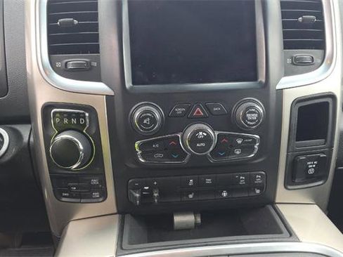 Used 2018 RAM 1500 Outdoorsman AWD/4WD image 12