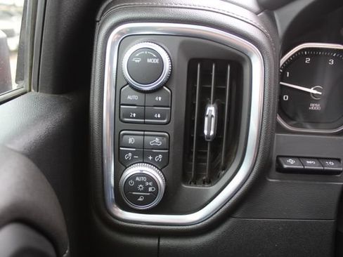 Used 2020 GMC Sierra 2500 Denali w/ Denali Ultimate Package AWD/4WD image 28