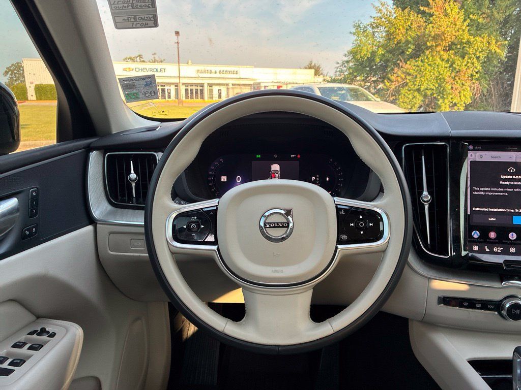 Used 2025 Volvo XC60 B5 Plus w/ Protection Package AWD/4WD image 24