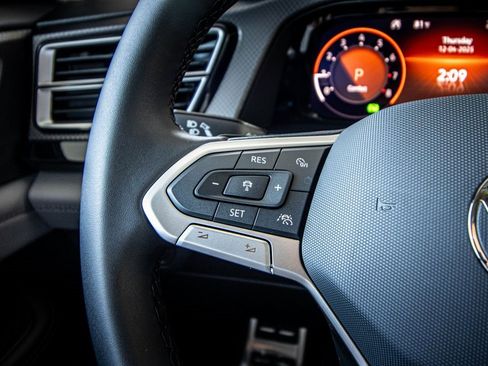 New 2026 Volkswagen Atlas Peak Edition image 34