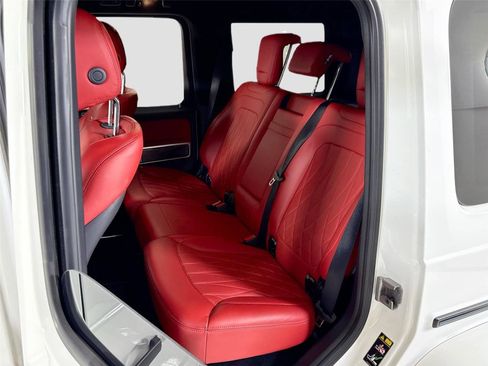 Used 2024 Mercedes-Benz G 63 AMG 4MATIC image 25