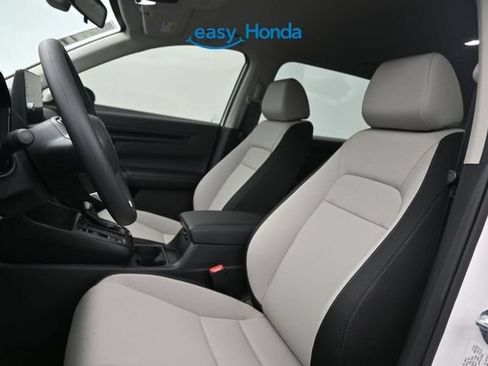 Used 2026 Honda CR-V LX image 17