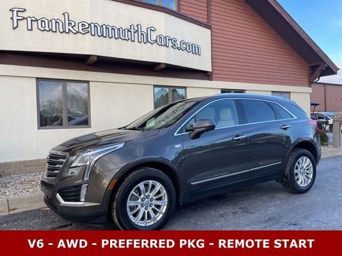 Used 2019 Cadillac XT5 AWD image 2
