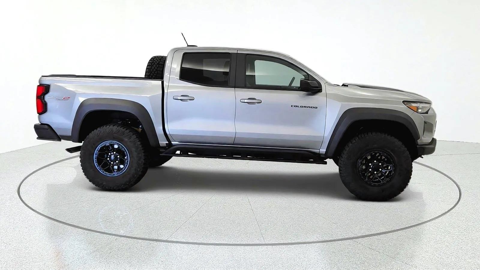 Used 2024 Chevrolet Colorado ZR2 w/ ZR2 Bison Edition AWD/4WD image 10