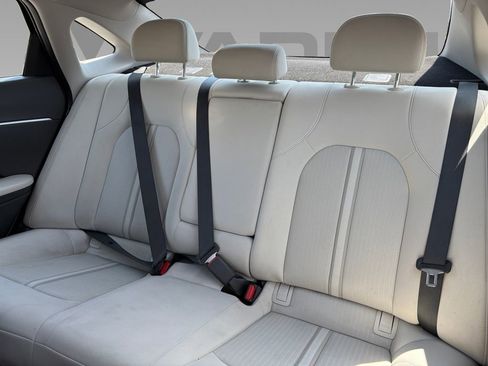 Used 2025 Hyundai Sonata SEL FWD image 4