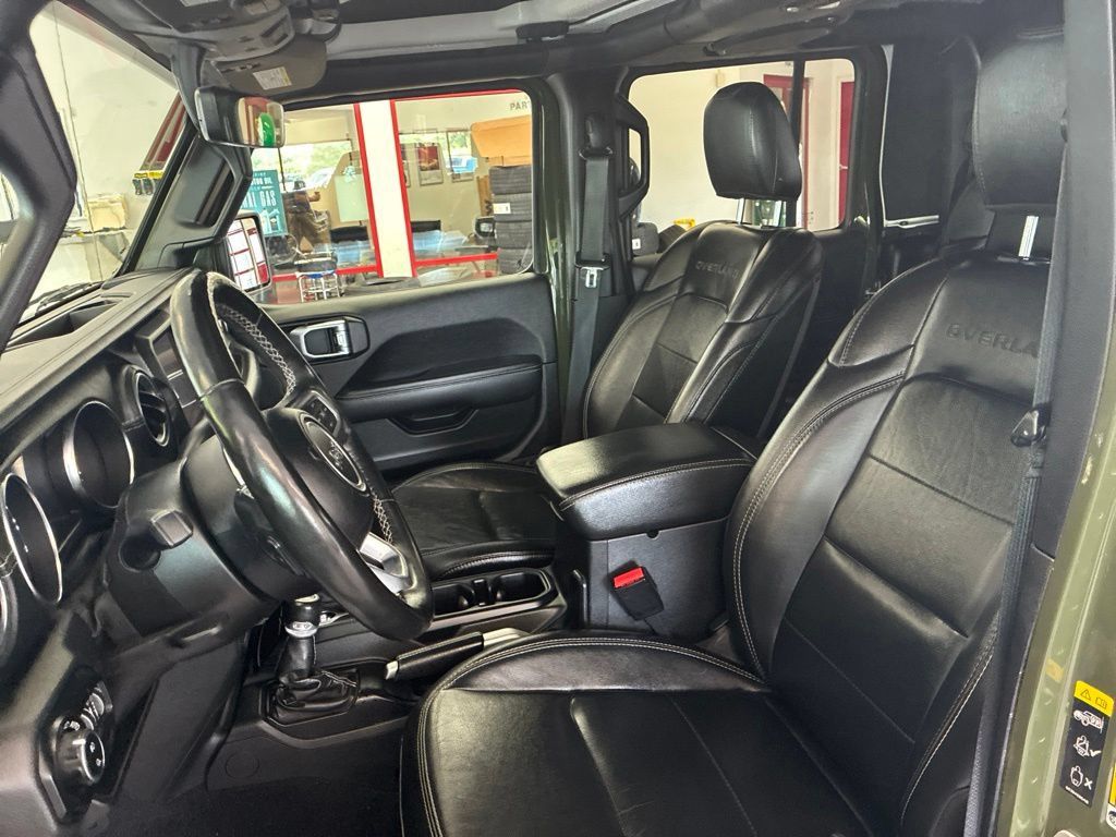 Used 2021 Jeep Gladiator Overland w/ Popular Equipment Package AWD/4WD image 9