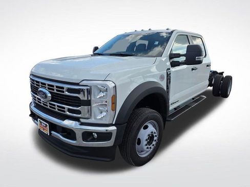 New 2025 Ford F550 4x4 Crew Cab Super Duty image 7
