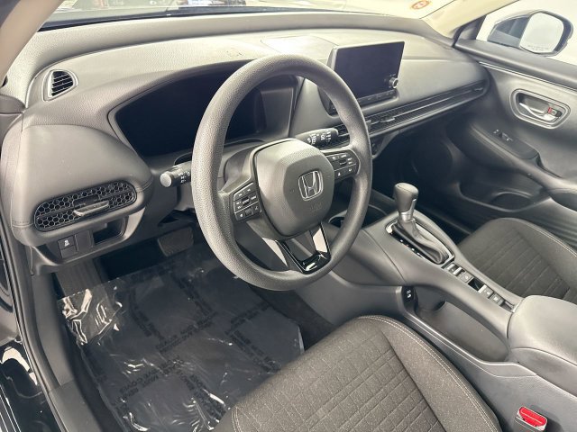 Used 2025 Honda HR-V LX image 24