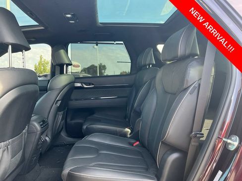 Used 2024 Hyundai Palisade Calligraphy FWD image 7