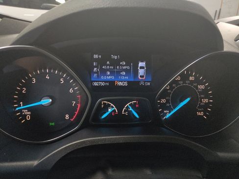 Used 2017 Ford Escape SE FWD image 23