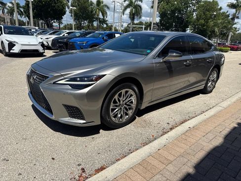 Used 2022 Lexus LS 500 AWD w/ Interior Upgrade Package image 13