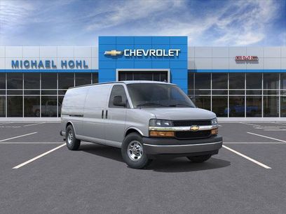 New 2025 Chevrolet Express 3500 Extended w/ Driver Convenience Package