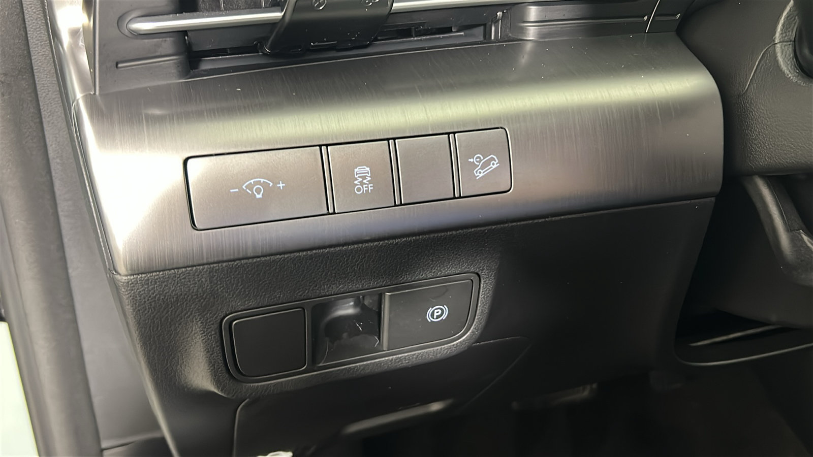Used 2026 Hyundai Kona SEL Sport FWD image 24