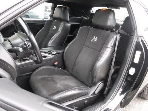 Used 2022 Dodge Challenger R/T Scat Pack w/ Shaker Package image 22