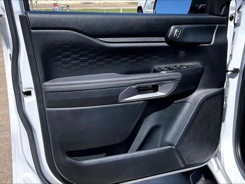 Used 2024 Ford Ranger XLT w/ Equipment Group 301A High image 22