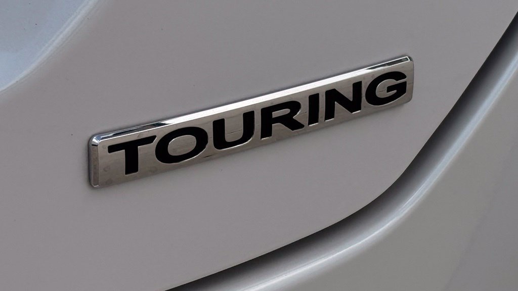 Certified 2025 Honda Pilot Touring image 20