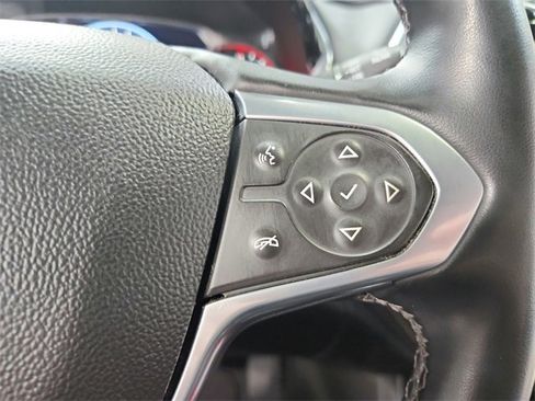 Used 2023 Chevrolet Traverse Premier image 25