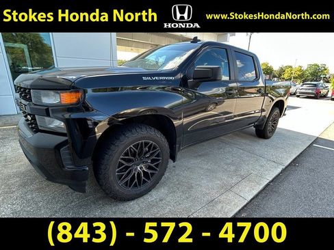 Used 2019 Chevrolet Silverado 1500 Custom w/ Custom Value Package RWD image 2
