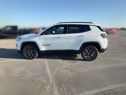 New 2026 Jeep Compass Latitude image 6