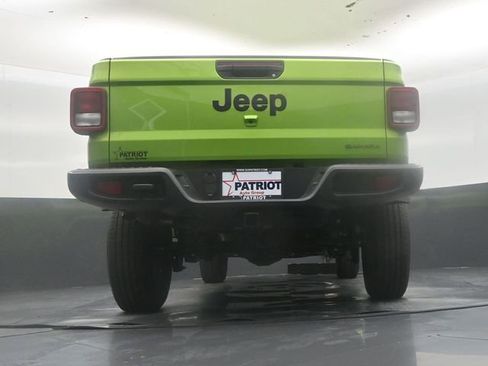 New 2026 Jeep Gladiator Sport AWD/4WD image 40