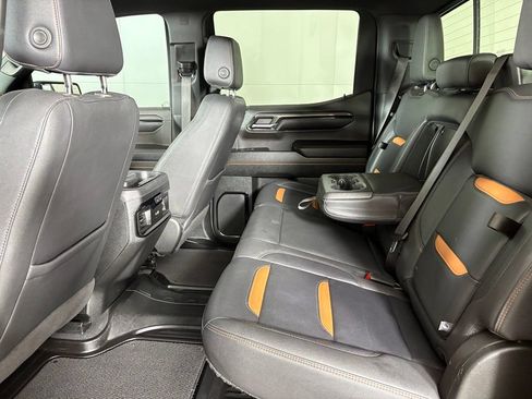 Certified 2024 GMC Sierra 1500 AT4 w/ Technology Package AWD/4WD image 41