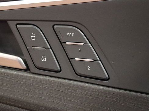 Used 2018 Audi A4 2.0T Premium w/ Convenience Package image 24