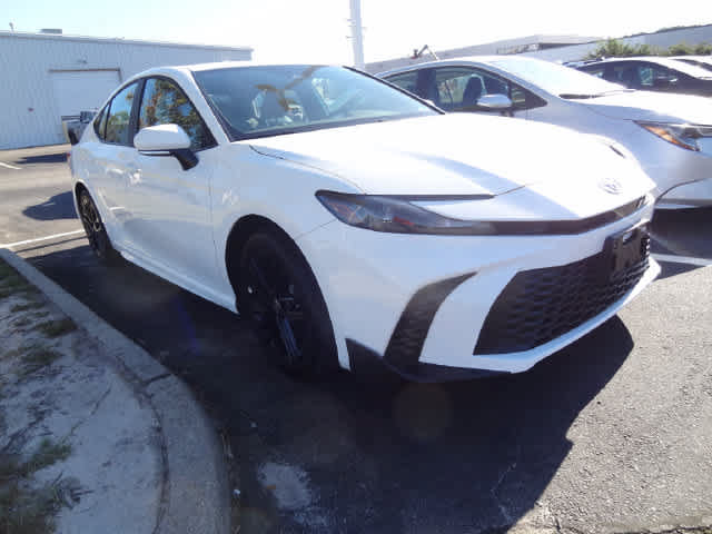 Certified 2026 Toyota Camry SE w/ Convenience Package AWD/4WD image 3