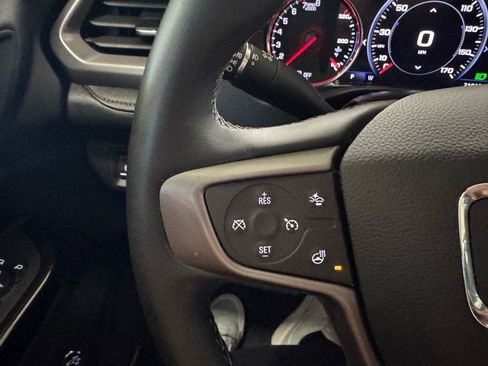 Used 2023 GMC Acadia AT4 w/ Technology Package image 28