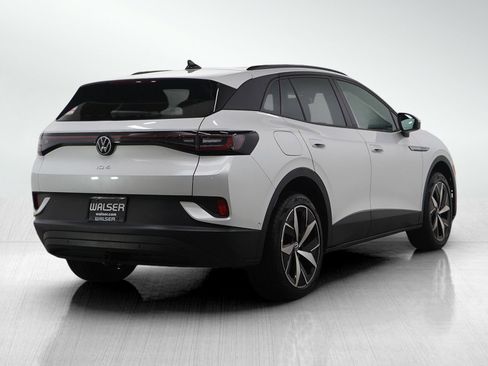 Used 2023 Volkswagen ID.4 Pro S image 5