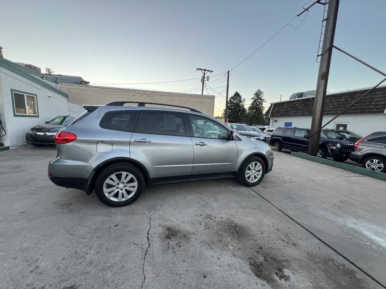 Used 2010 Subaru Tribeca Limited AWD/4WD image 24