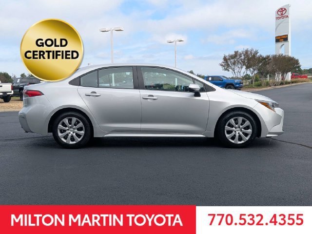 Used 2024 Toyota Corolla LE FWD image 8