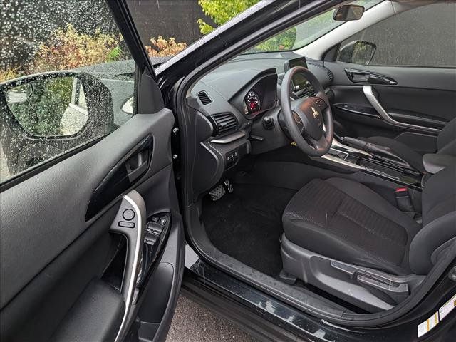 Used 2022 Mitsubishi Eclipse Cross LE FWD image 22