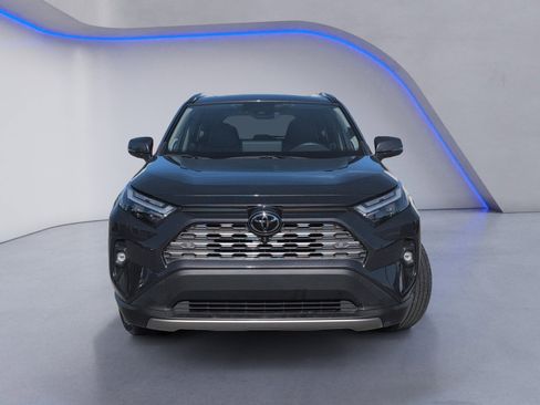 Used 2023 Toyota RAV4 Limited image 12