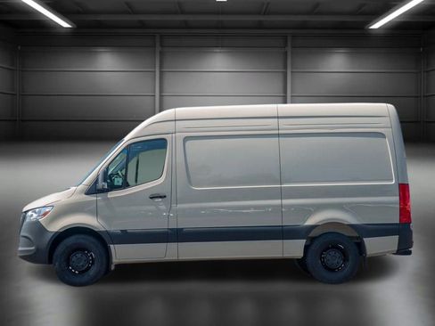 Used 2024 Mercedes-Benz Sprinter 144 Cargo image 5