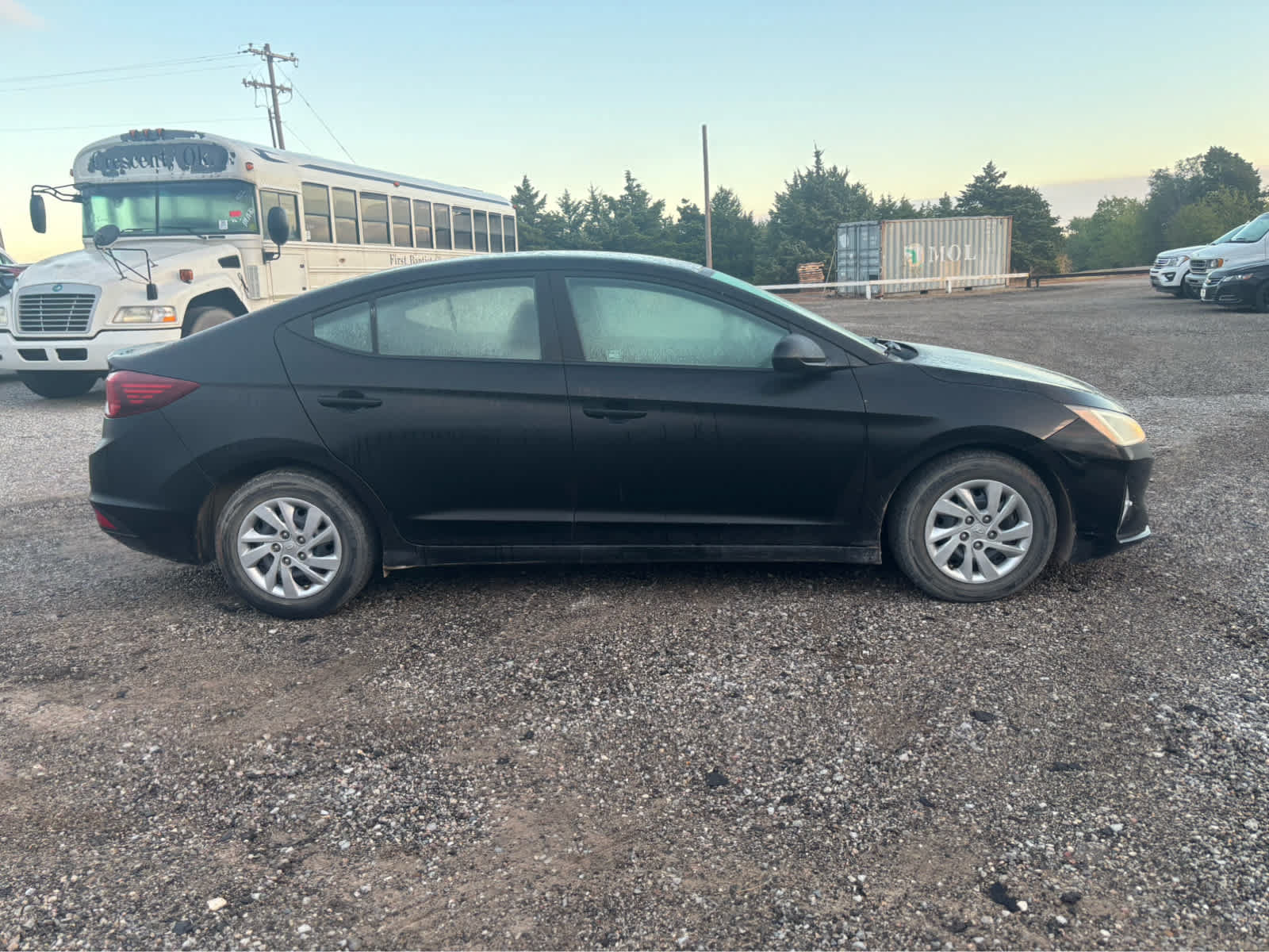 Used 2019 Hyundai Elantra SE FWD image 9