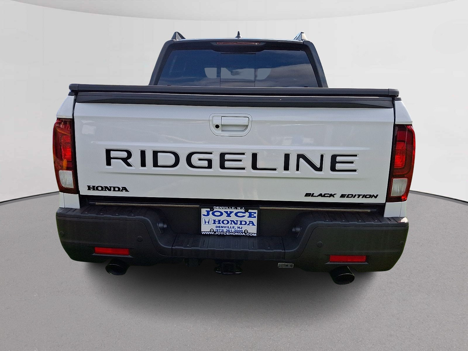 Certified 2026 Honda Ridgeline Black Edition image 9
