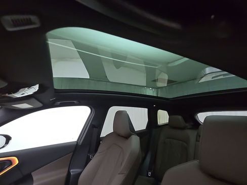 New 2025 BMW X3 xDrive30i w/ Premium Package image 23