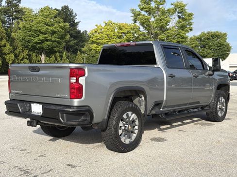 Used 2025 Chevrolet Silverado 2500 Custom w/ Custom Value Package AWD/4WD image 30