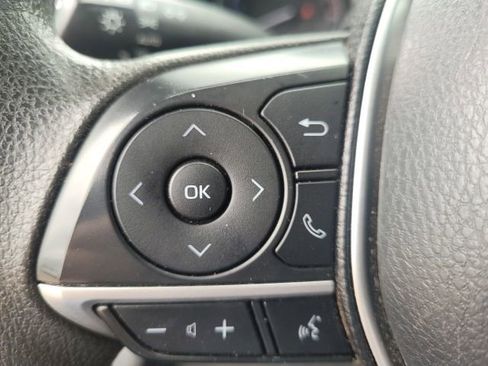Used 2021 Toyota Camry LE FWD image 13