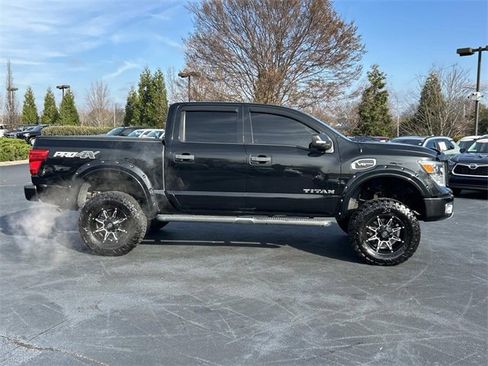 Used 2017 Nissan Titan PRO-4X image 3