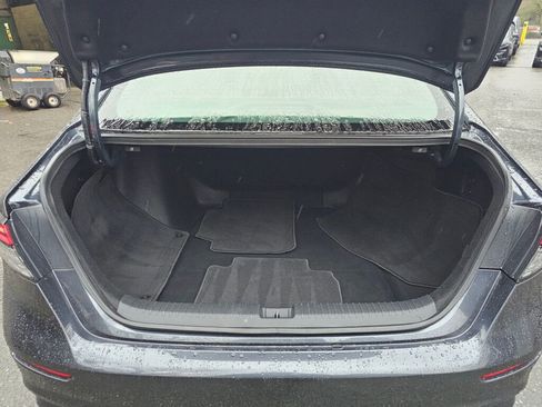 Certified 2023 Honda Accord EX image 11