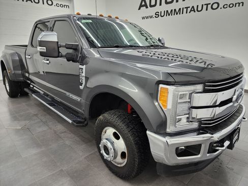 Used 2017 Ford F350 Lariat w/ Lariat Ultimate Package image 2