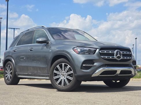 Certified 2025 Mercedes-Benz GLE 450e 4MATIC image 2