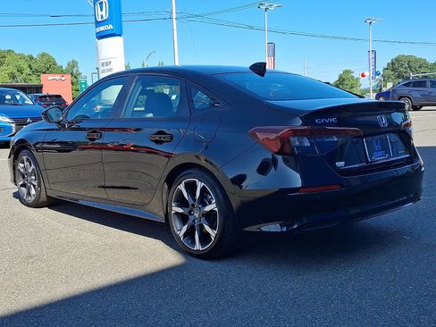 Used 2025 Honda Civic Sport Touring image 6