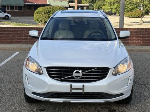 Used 2015 Volvo XC60 T6 Premier Plus AWD/4WD image 5