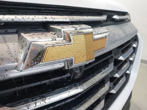 New 2026 Chevrolet Equinox LT w/ Convenience Package II image 31