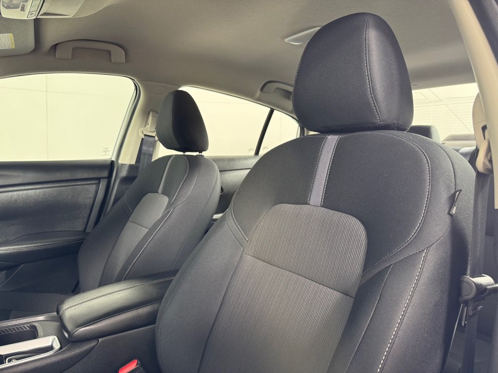 Used 2024 Nissan Sentra SV FWD image 13