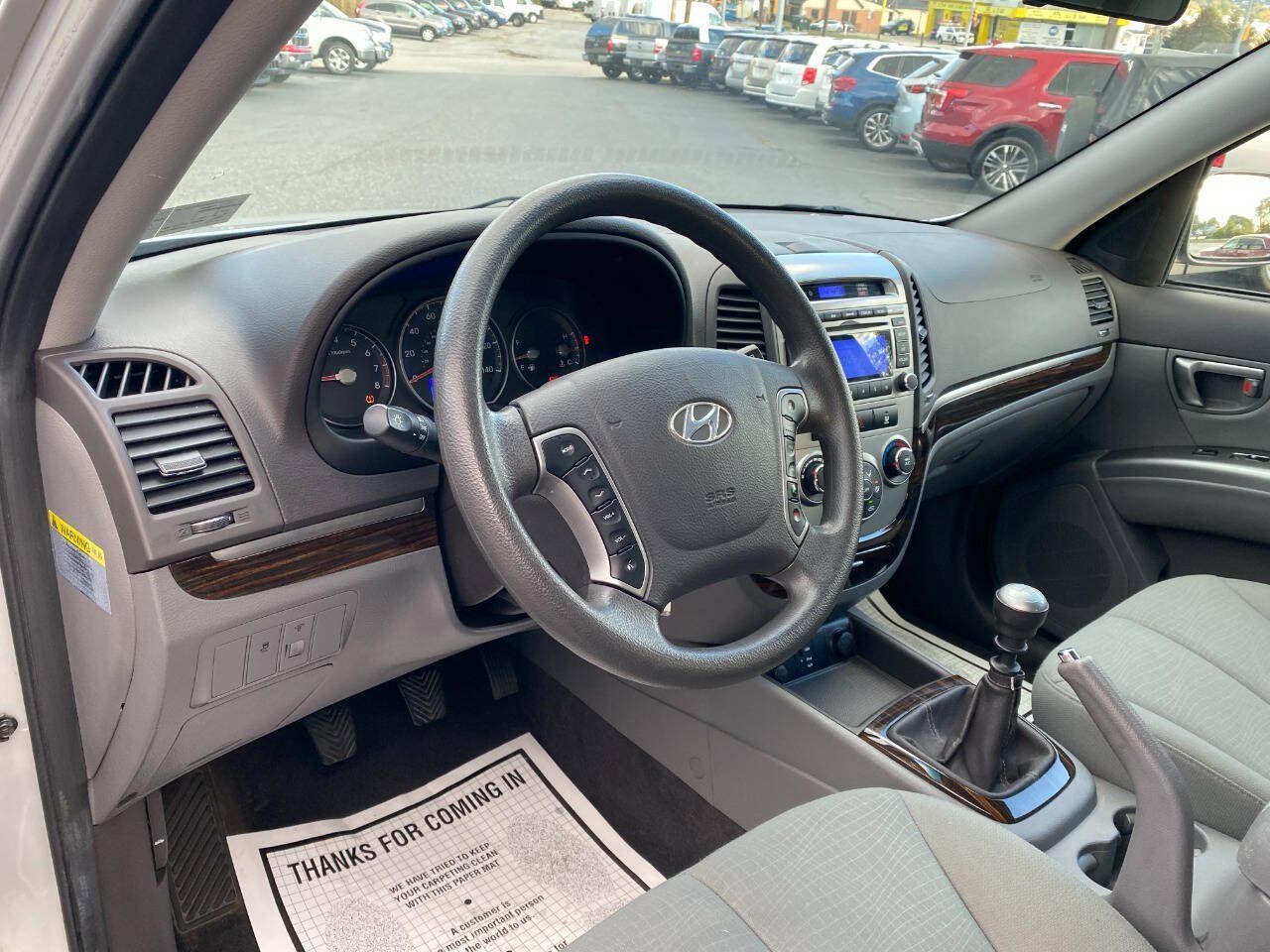 Used 2011 Hyundai Santa Fe GLS FWD image 10