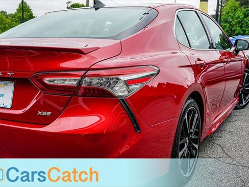 Used 2019 Toyota Camry XSE FWD image 7
