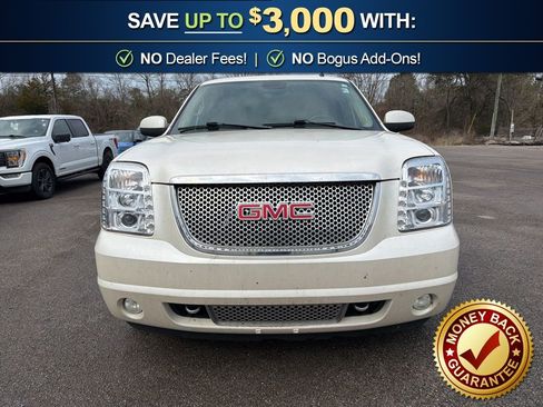 Used 2009 GMC Yukon Denali image 2